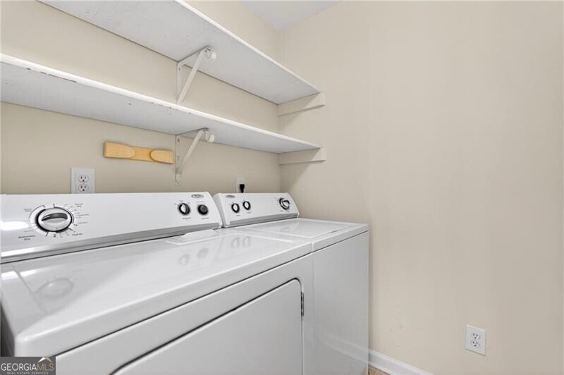 4590 VILLAGE OAKS Circle Dunwoody - Photo 31