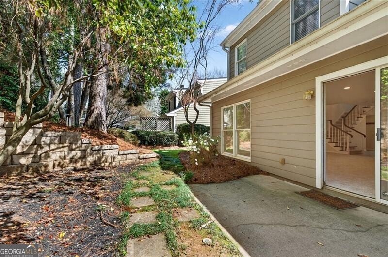 4590 VILLAGE OAKS Circle Dunwoody - Photo 38