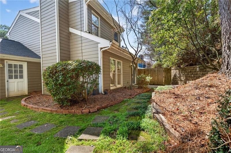 4590 VILLAGE OAKS Circle Dunwoody - Photo 43