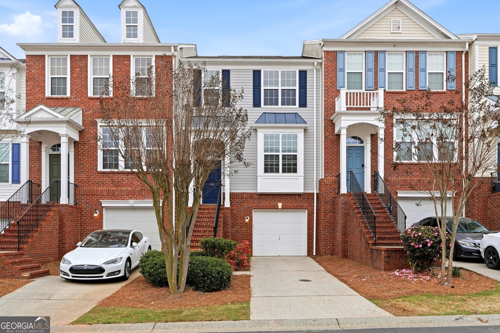 1334 Thornborough Drive Alpharetta - Photo 1