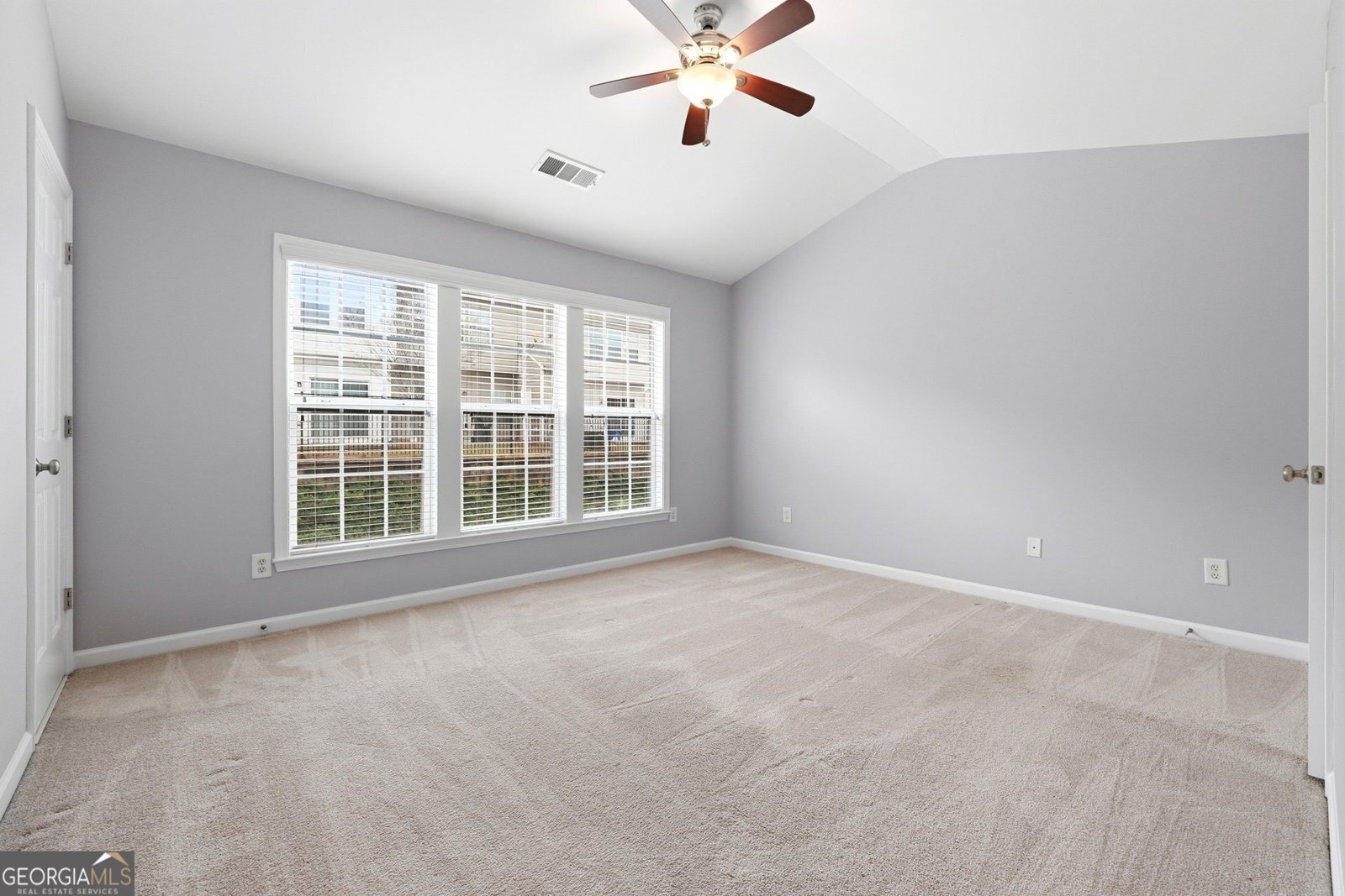 1334 Thornborough Drive Alpharetta - Photo 13