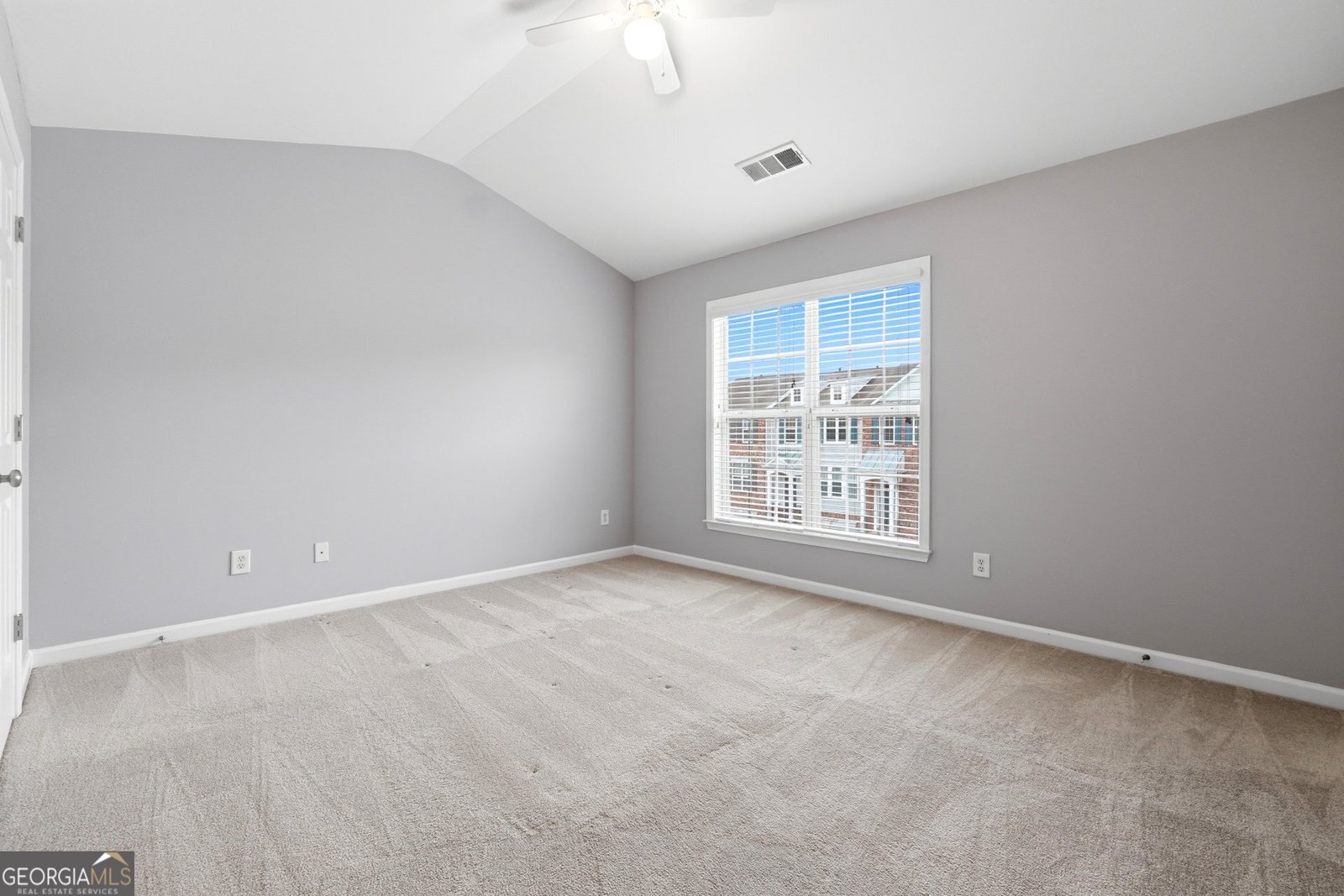 1334 Thornborough Drive Alpharetta - Photo 14