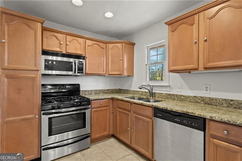 2197 Stockbridge Drive Atlanta - Photo 12