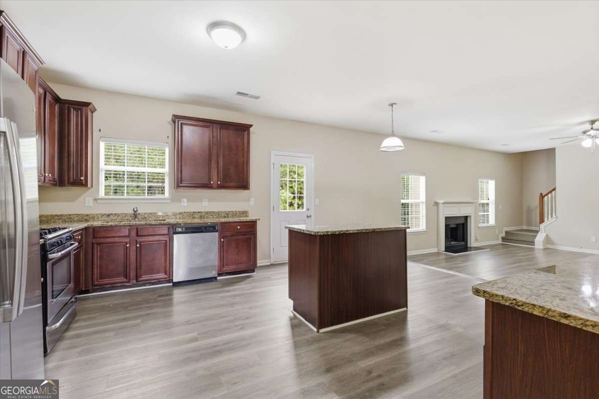 7250 Cavender Drive Atlanta - Photo 11