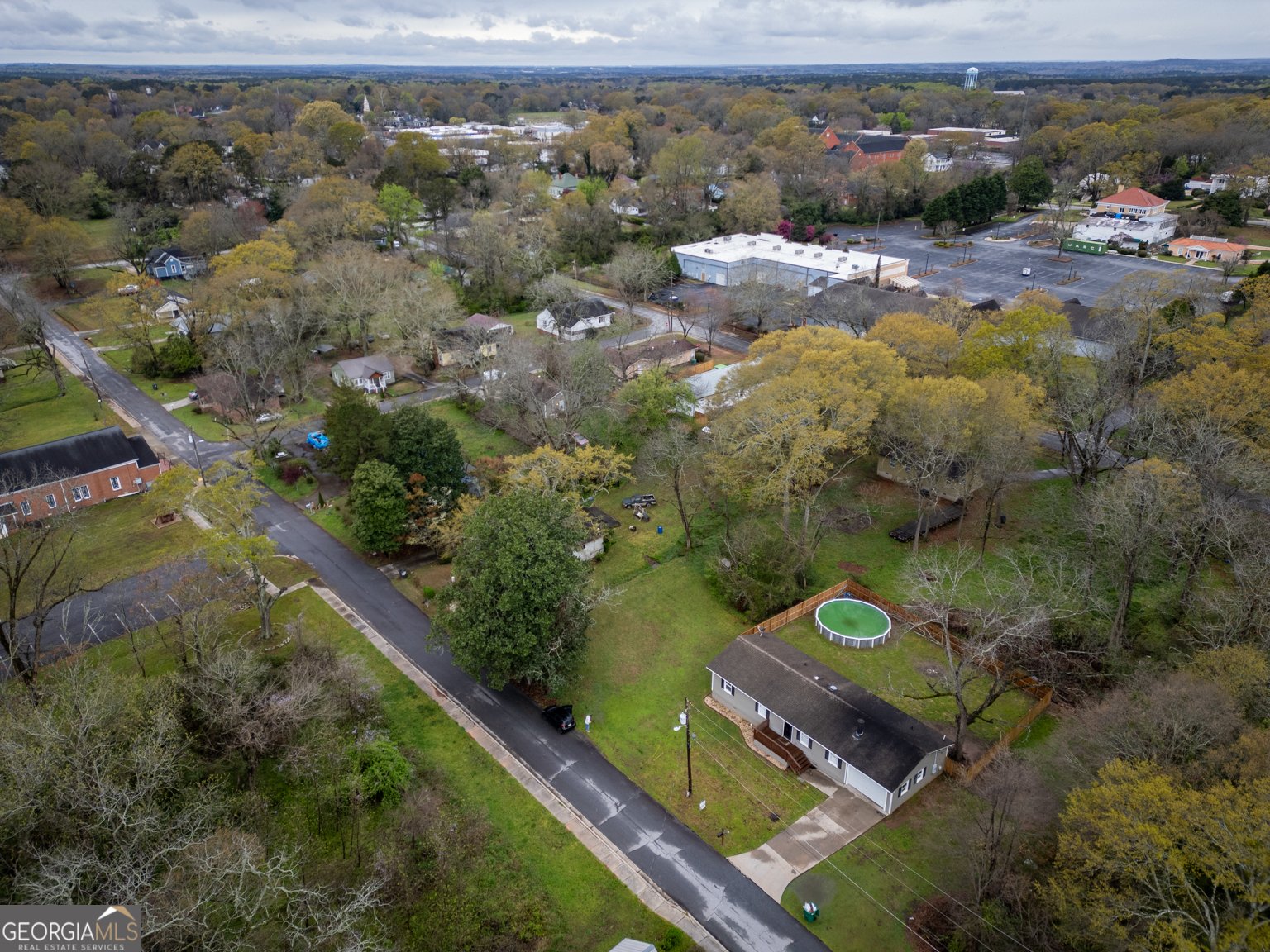 335 Poplar Avenue Social Circle - Photo 9