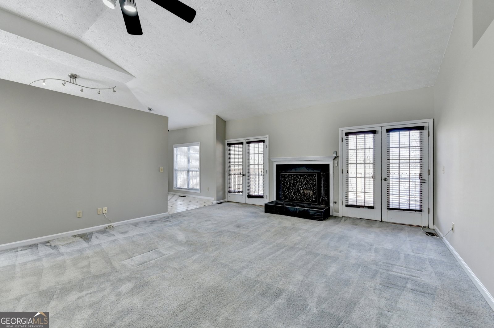 30 Karen Camile Drive Lawrenceville - Photo 7