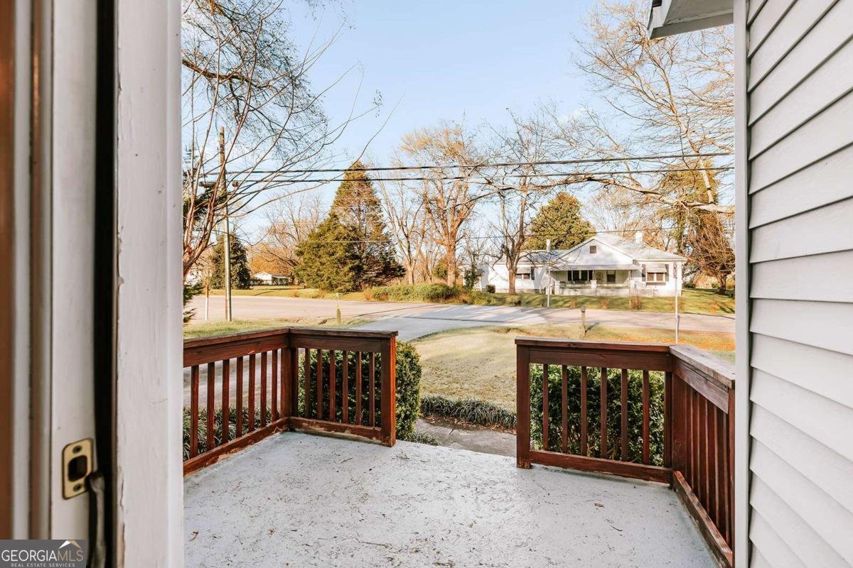 549 Gholston Street Comer - Photo 34