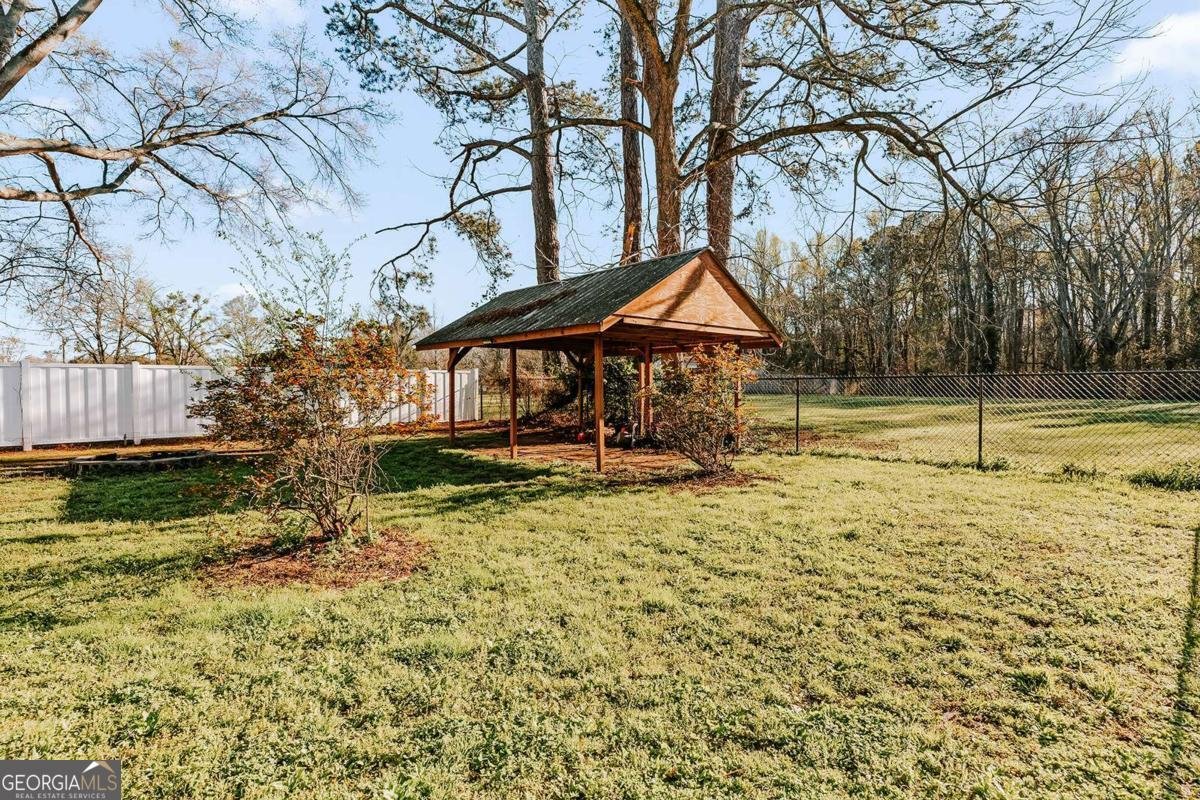 549 Gholston Street Comer - Photo 44