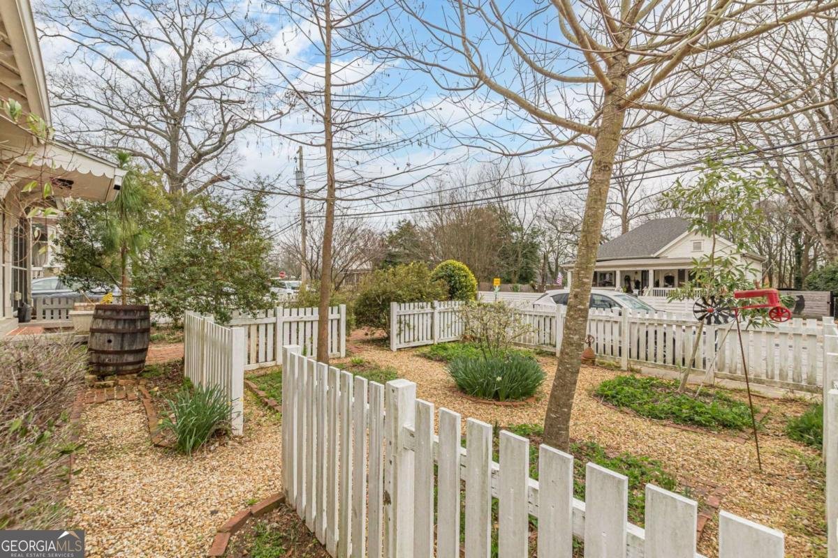 1773 Dorsey Avenue East Point - Photo 29