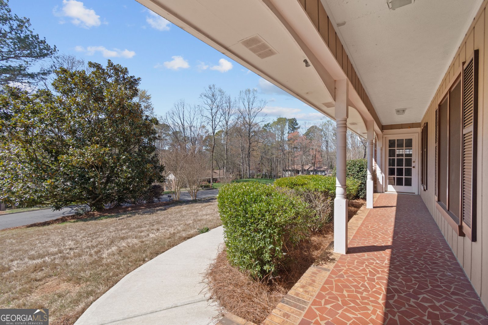 1055 Hunterhill Drive Roswell - Photo 6