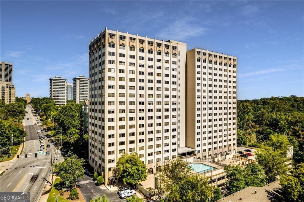 2479 Peachtree Road Atlanta - Photo 1