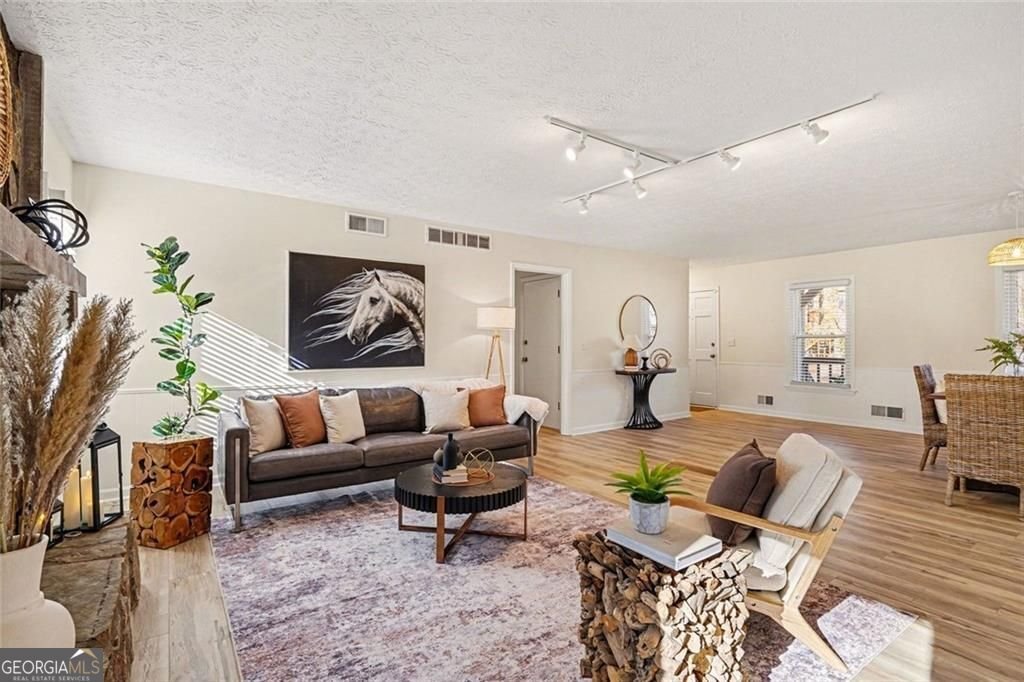 3678 Hembree Lane Marietta - Photo 6