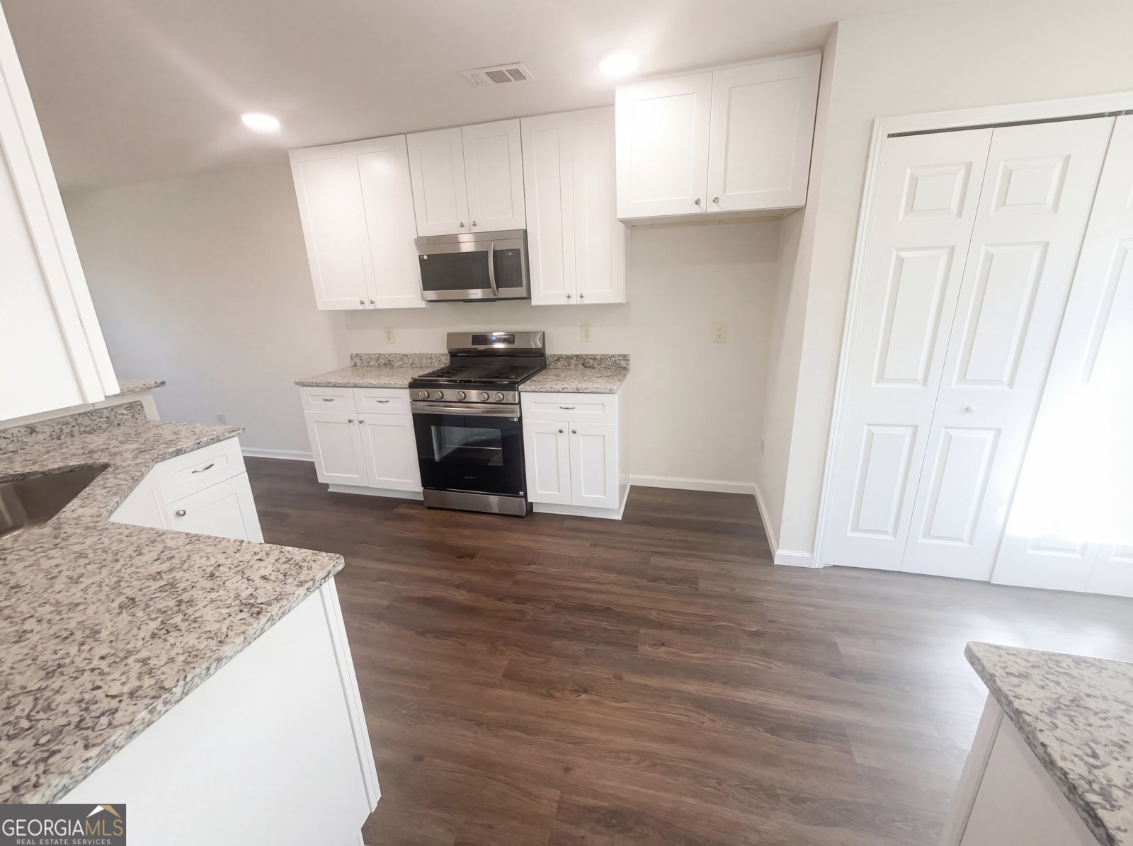 942 Ashton Park Drive Mableton - Photo 14