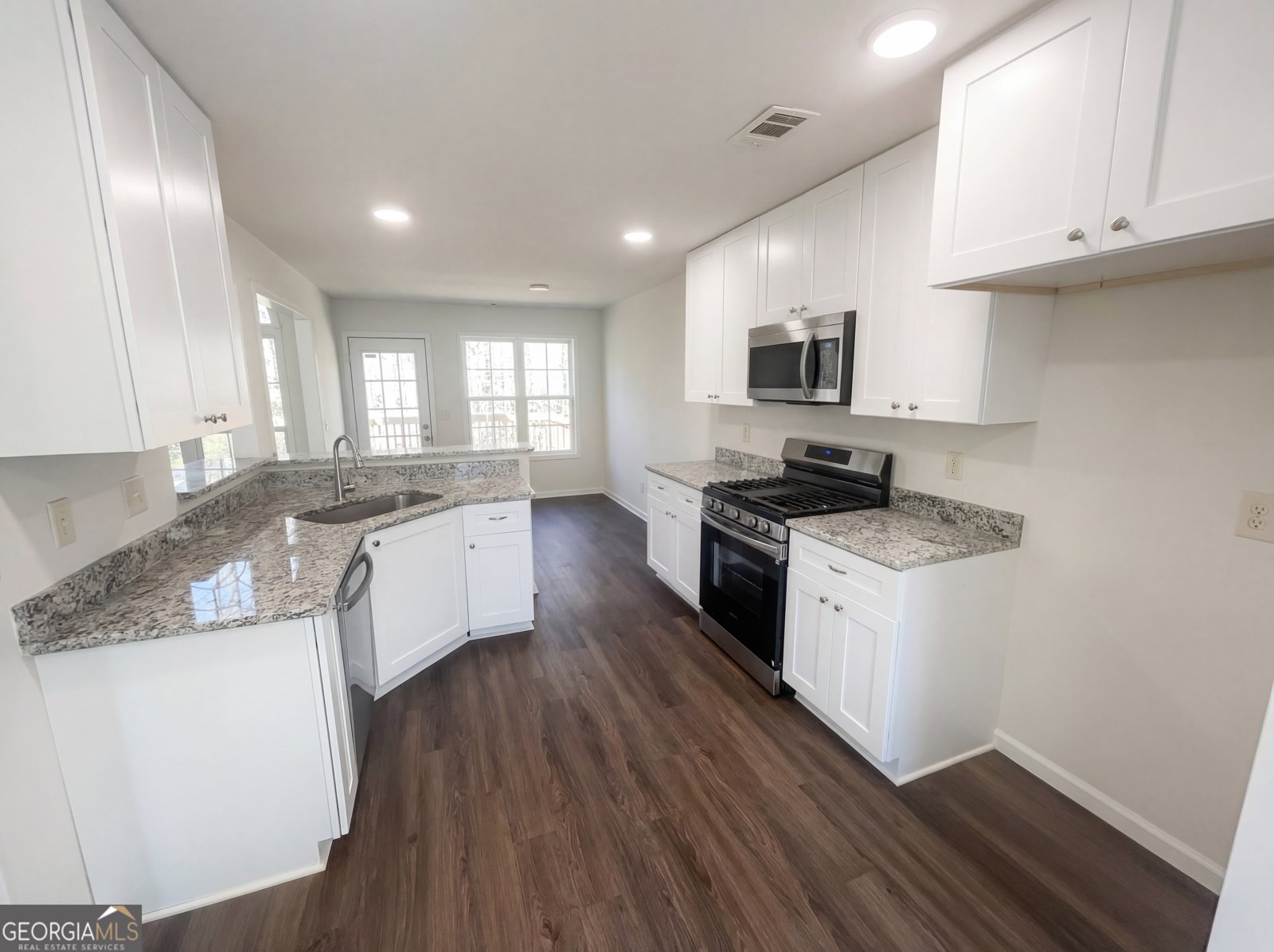 942 Ashton Park Drive Mableton - Photo 16