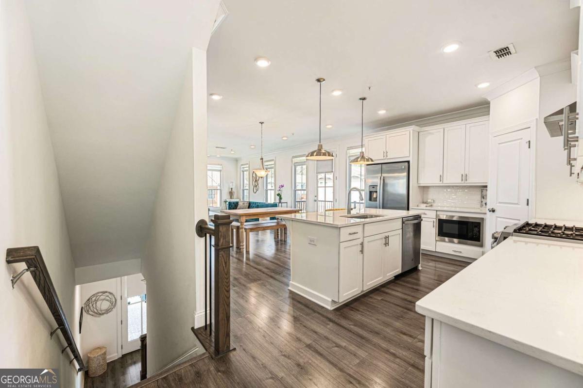 110 Downing Drive Alpharetta - Photo 10