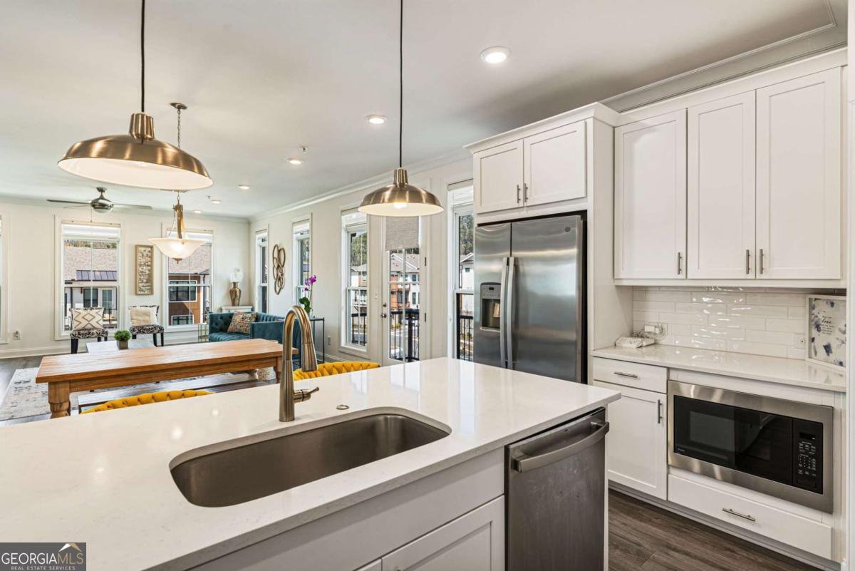 110 Downing Drive Alpharetta - Photo 15