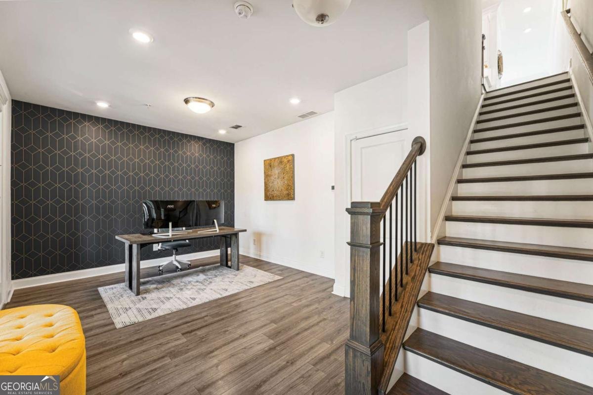 110 Downing Drive Alpharetta - Photo 9