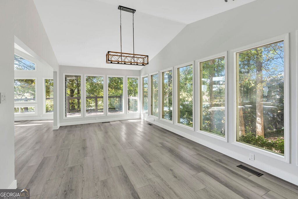 357 Johns Way Talking Rock - Photo 13