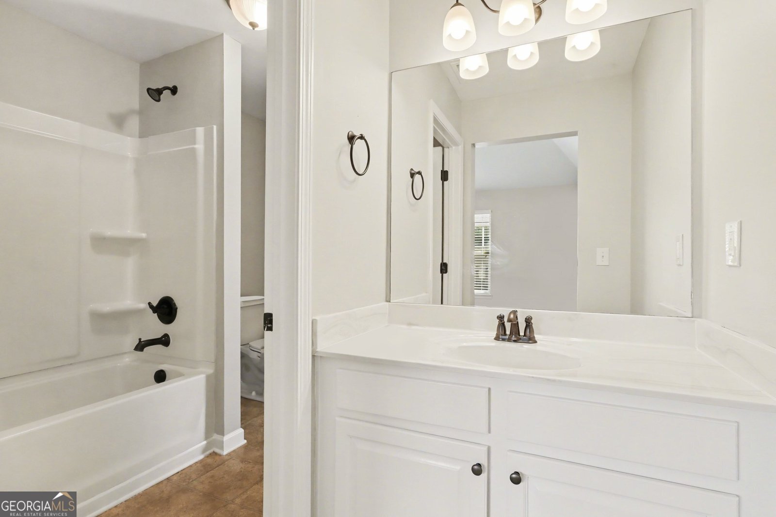 221 Traditions Drive Loganville - Photo 32