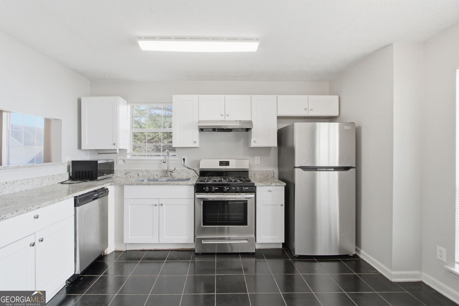 4035 Robin Circle Atlanta - Photo 10