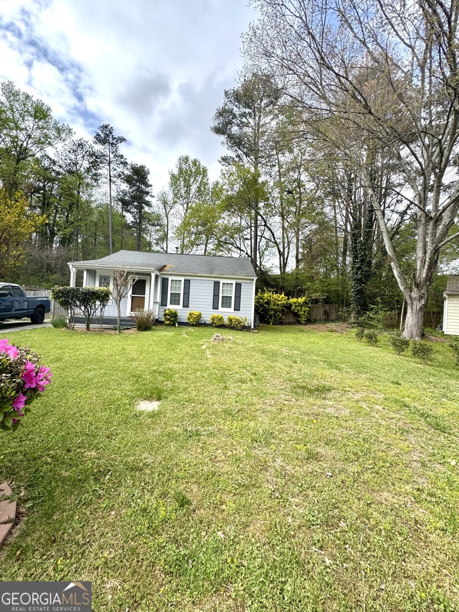 4013 Overland Trail Snellville - Photo 1