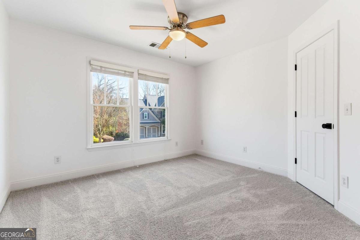 8010 Wakehurst Place Cumming - Photo 37