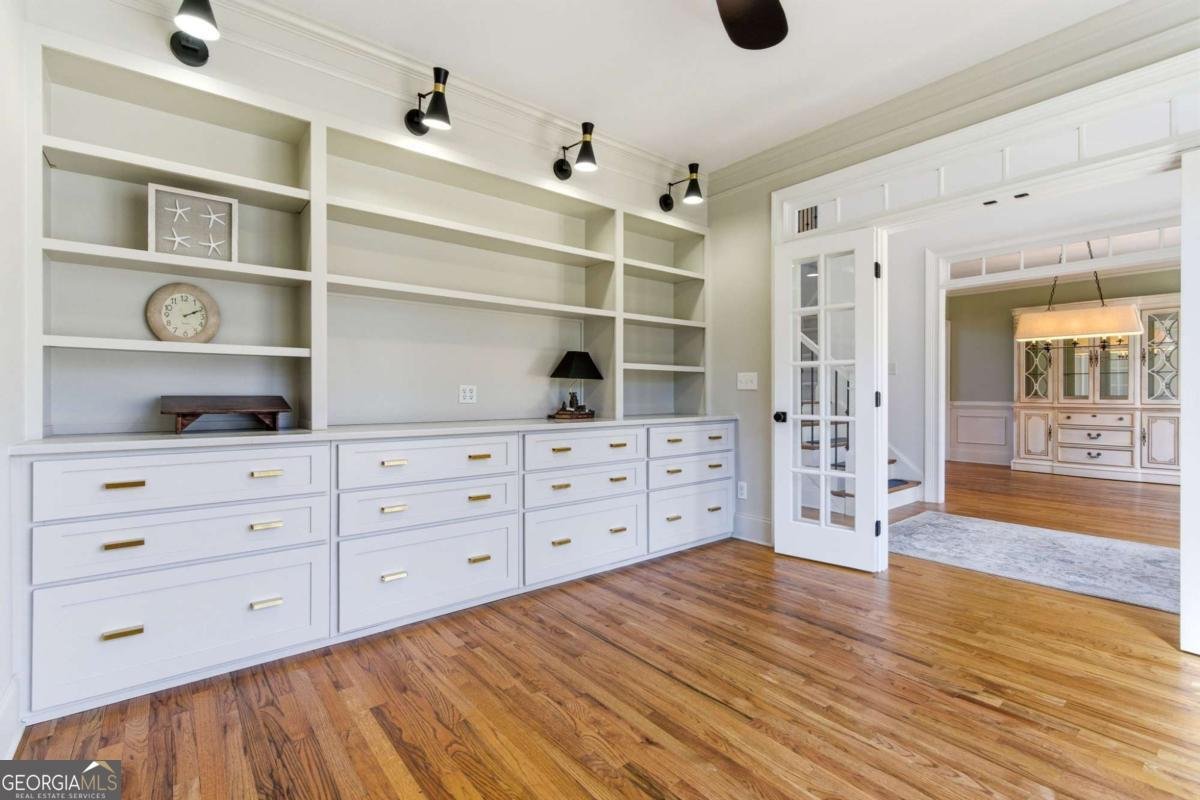 8010 Wakehurst Place Cumming - Photo 6