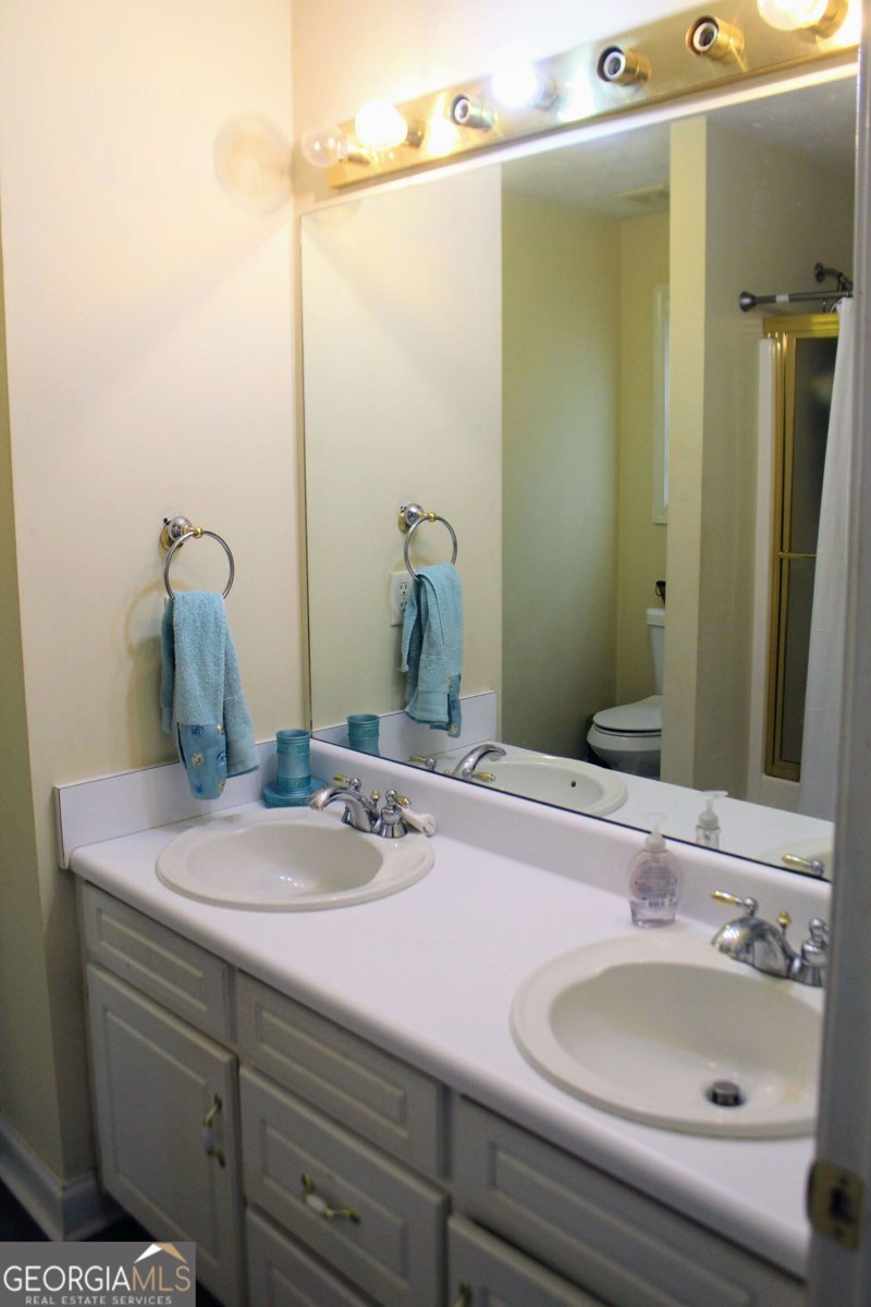 2534 Cedar Way Loganville - Photo 17