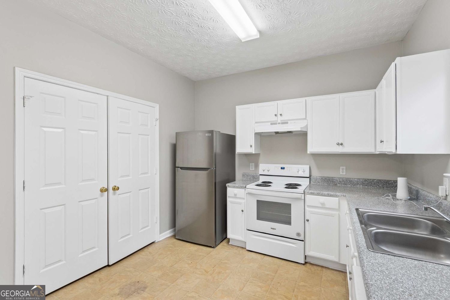 6097 Camden Forrest Cove Riverdale - Photo 9