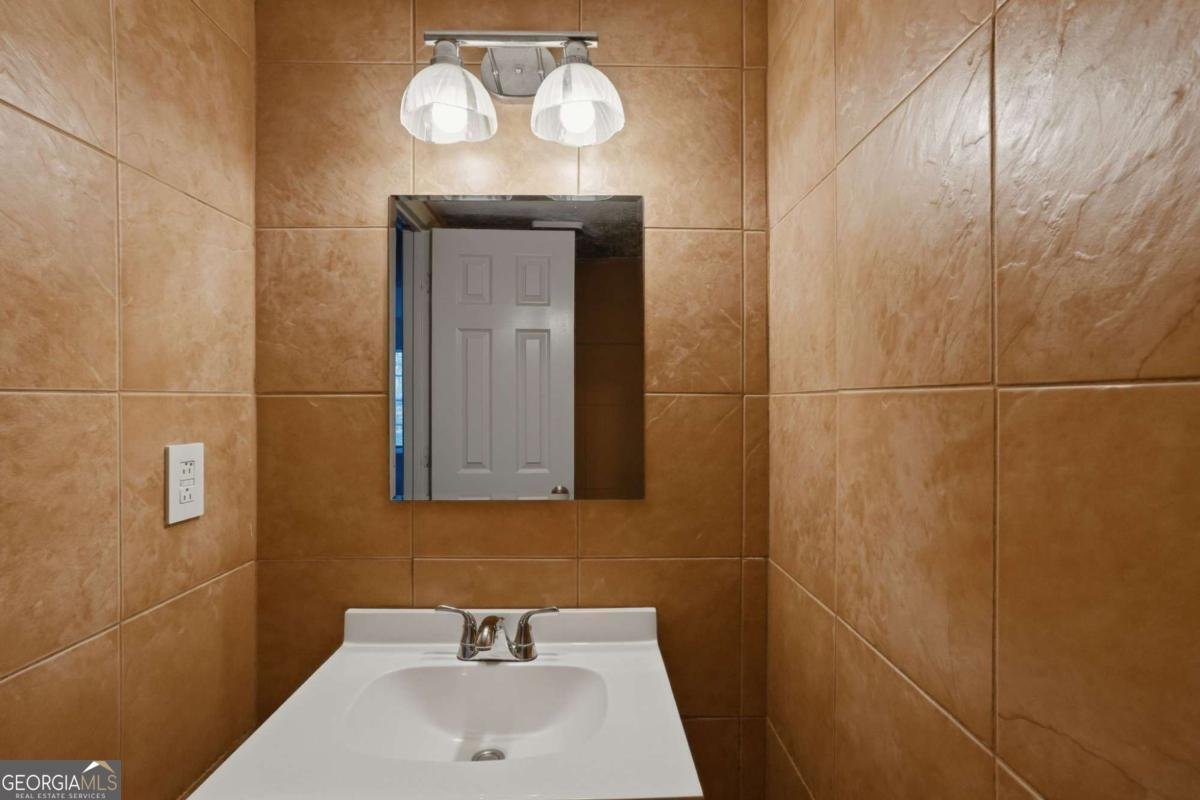 40 Lake Court Stockbridge - Photo 31