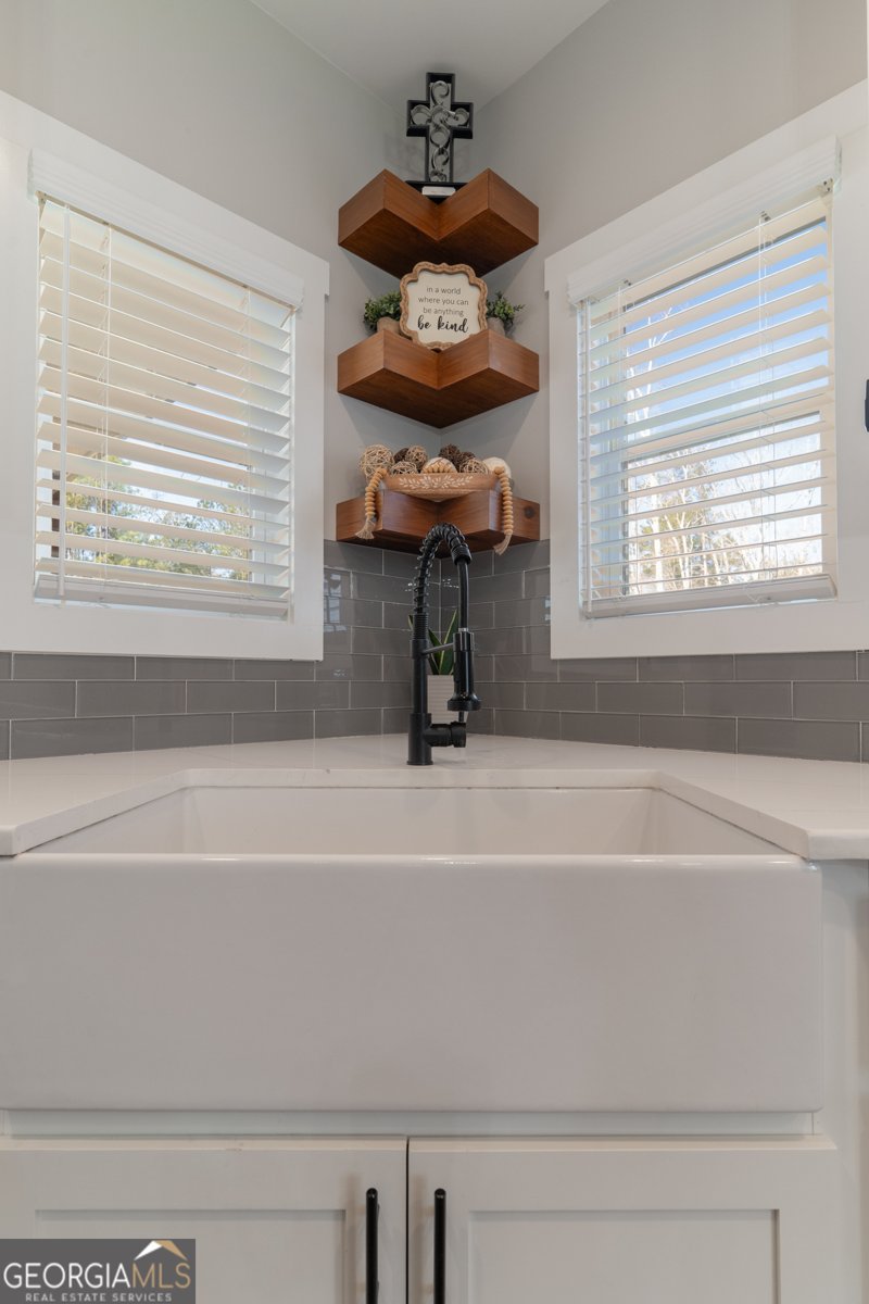 2250 Sperin Road Ball Ground - Photo 19