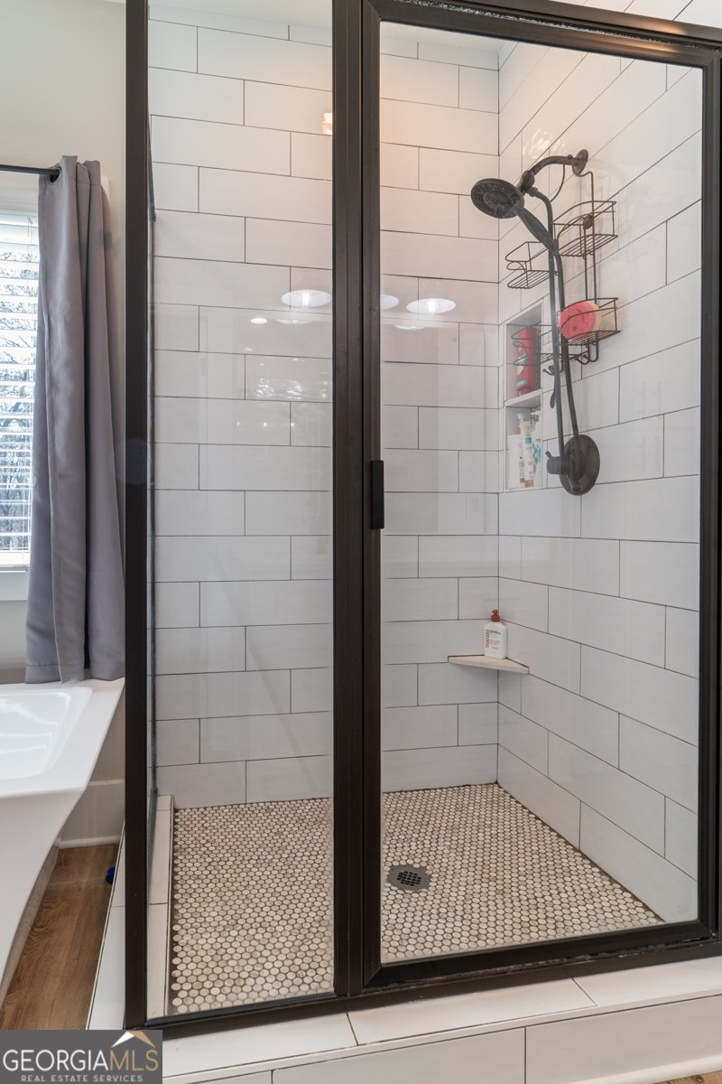 2250 Sperin Road Ball Ground - Photo 32