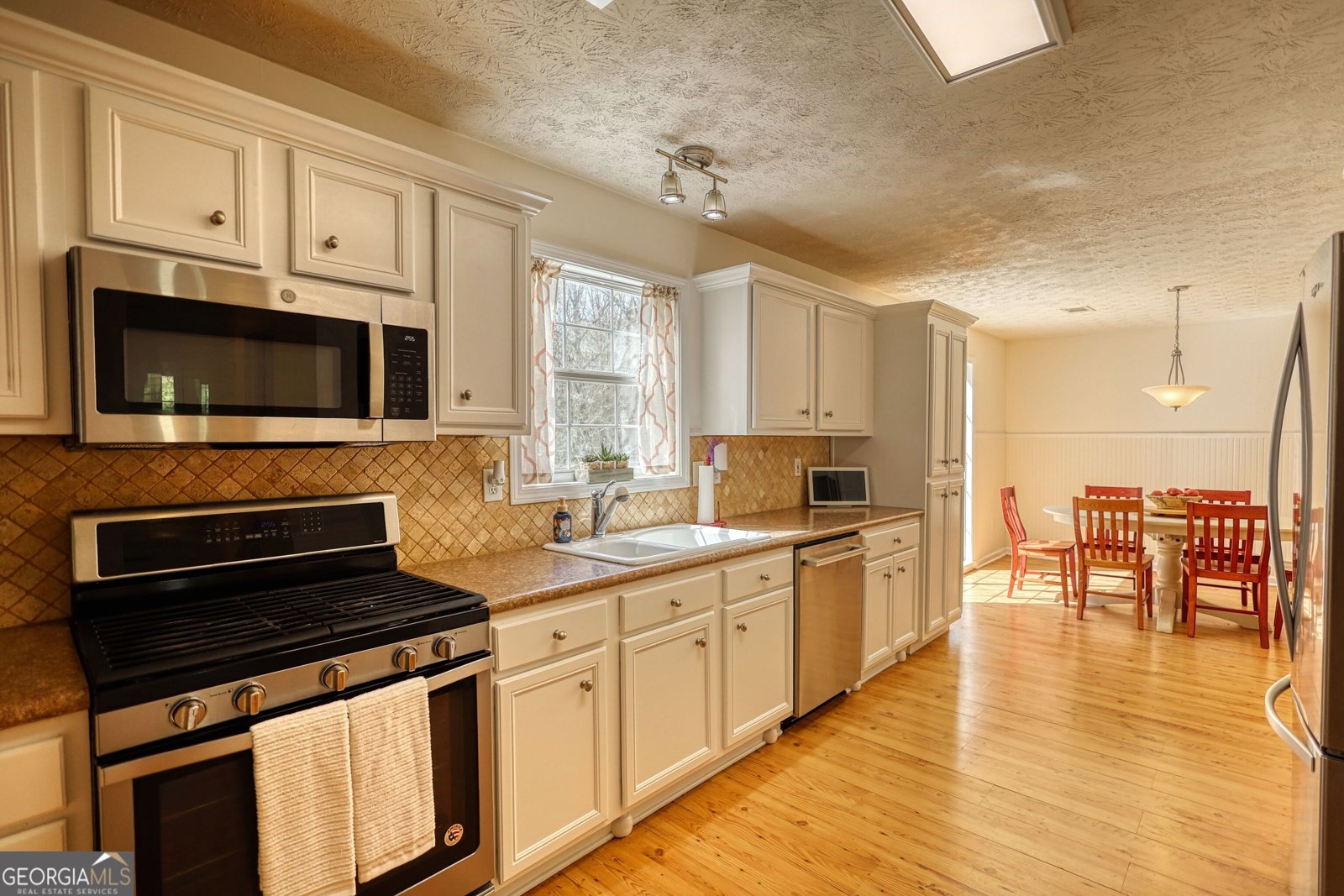 911 Parkplace Loganville - Photo 12