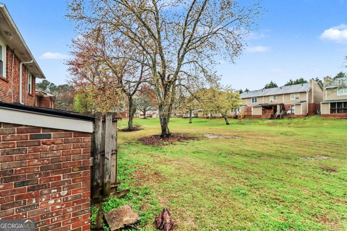 2060 Kings Gate Circle Snellville - Photo 25