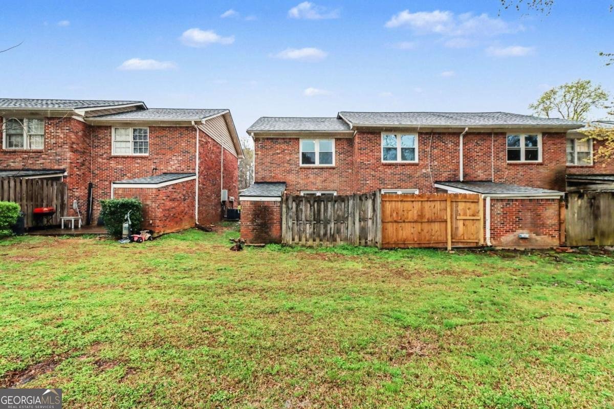 2060 Kings Gate Circle Snellville - Photo 26