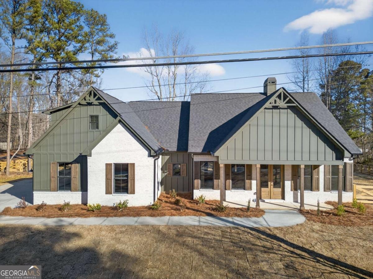 2203 Ridge Road Douglasville - Photo 1