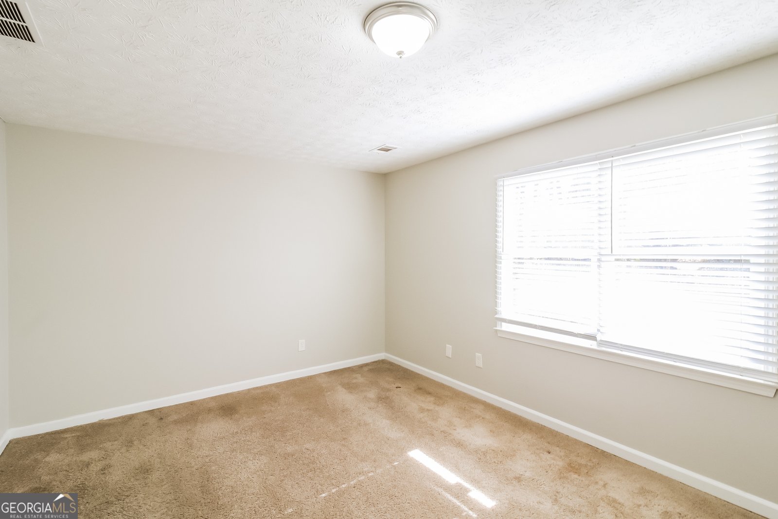 6570 Deshon Circle Lithonia - Photo 7