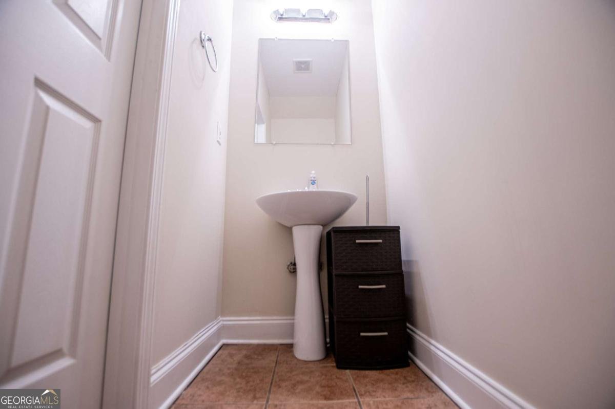 145 Bowen St B4 Carrollton - Photo 18