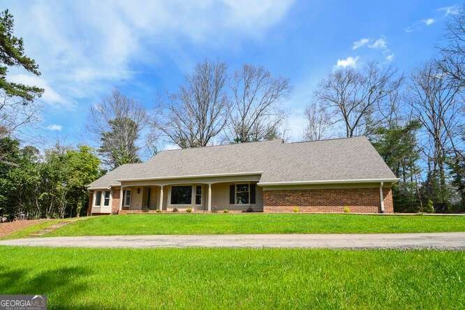 3216 Golf Club Drive Gainesville - Photo 1