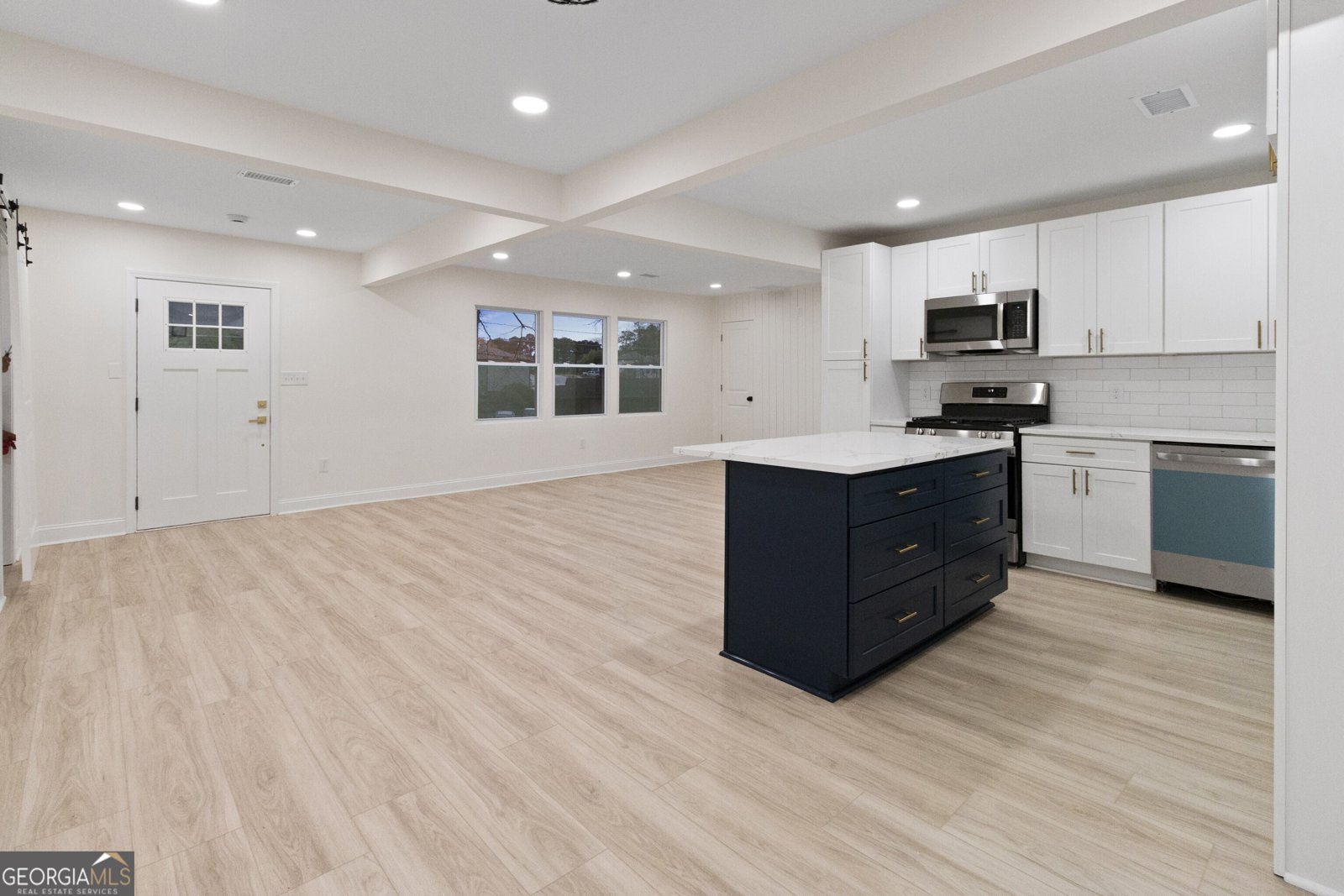 4134 Hanes Drive Decatur - Photo 8