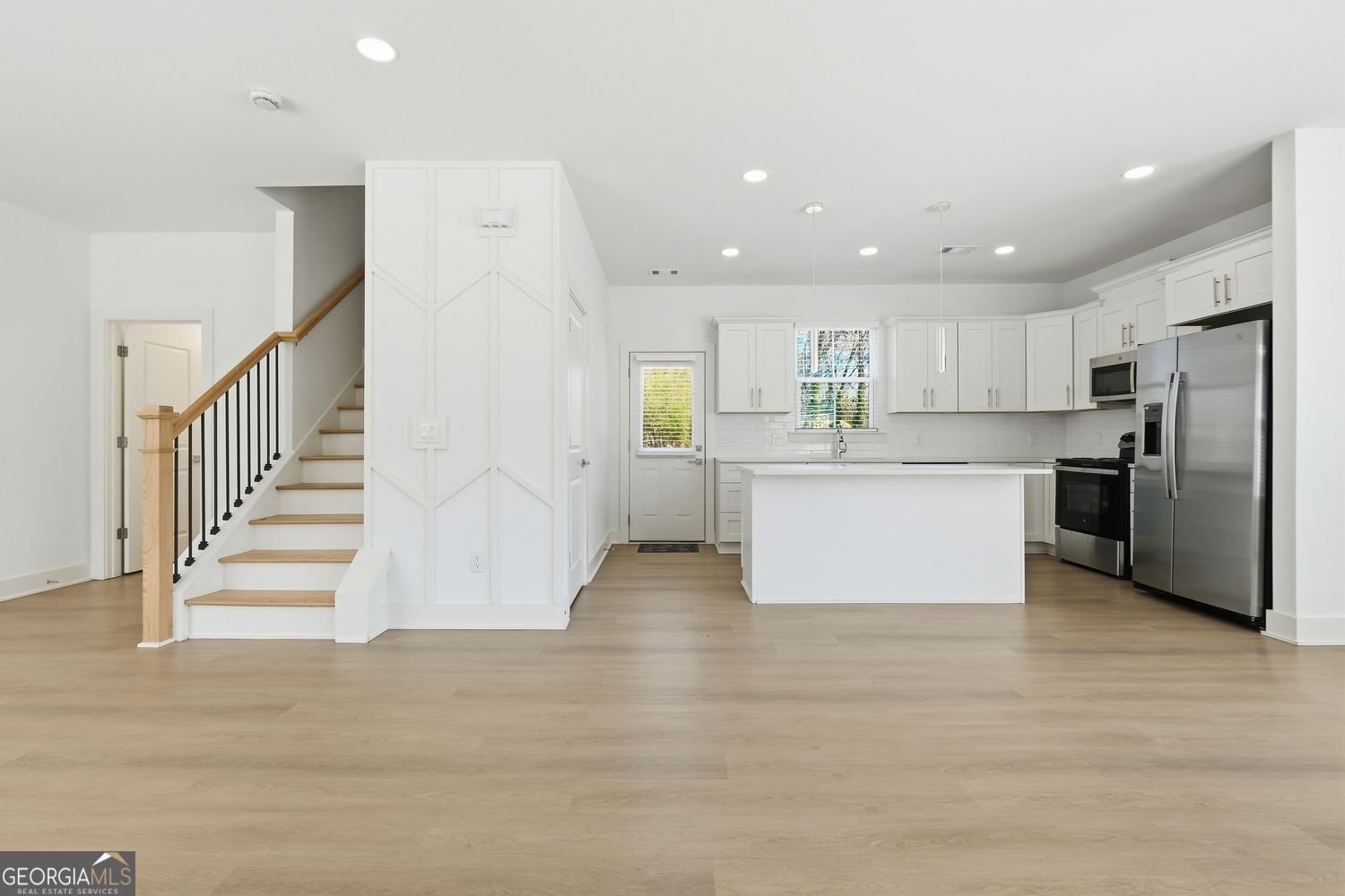 350 Tidwell Circle Alpharetta - Photo 6