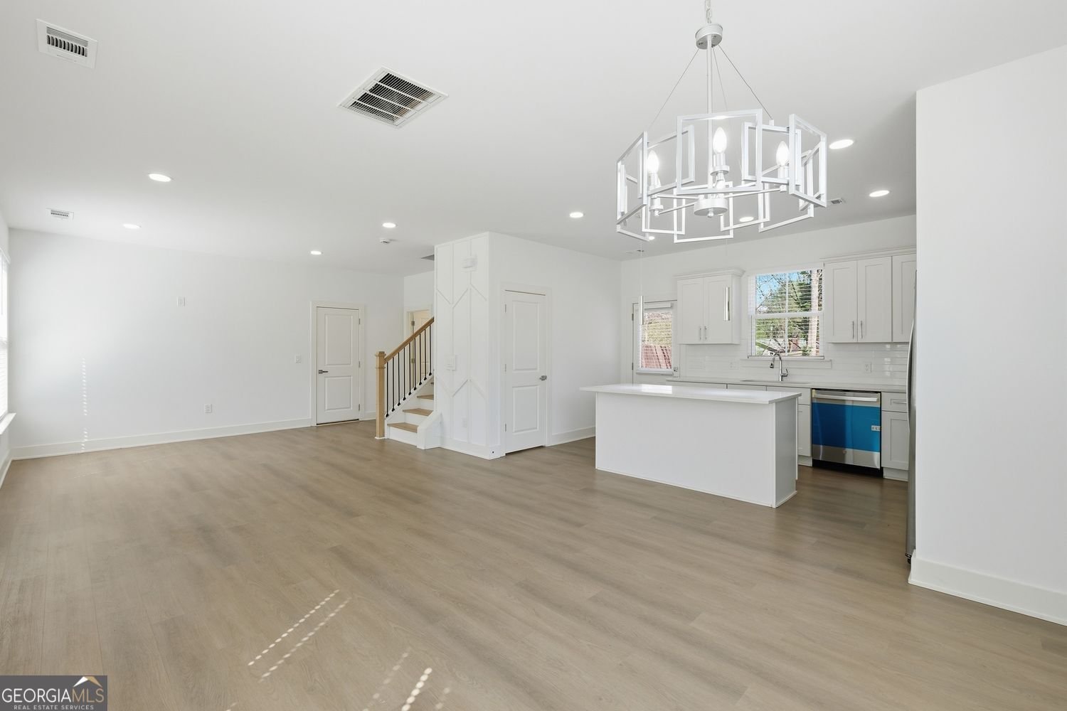 350 Tidwell Circle Alpharetta - Photo 7