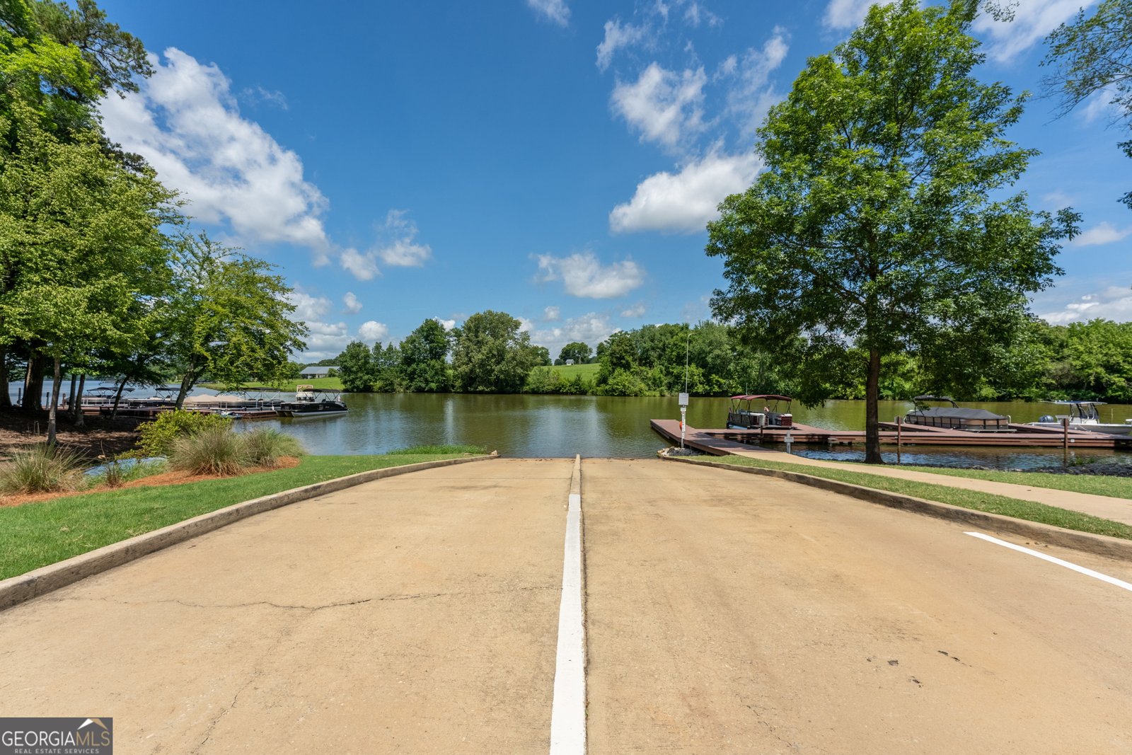 1071 Southern Pine Road Greensboro - Photo 33