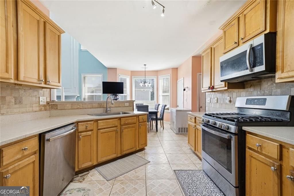 6703 Blantyre Boulevard Stone Mountain - Photo 19