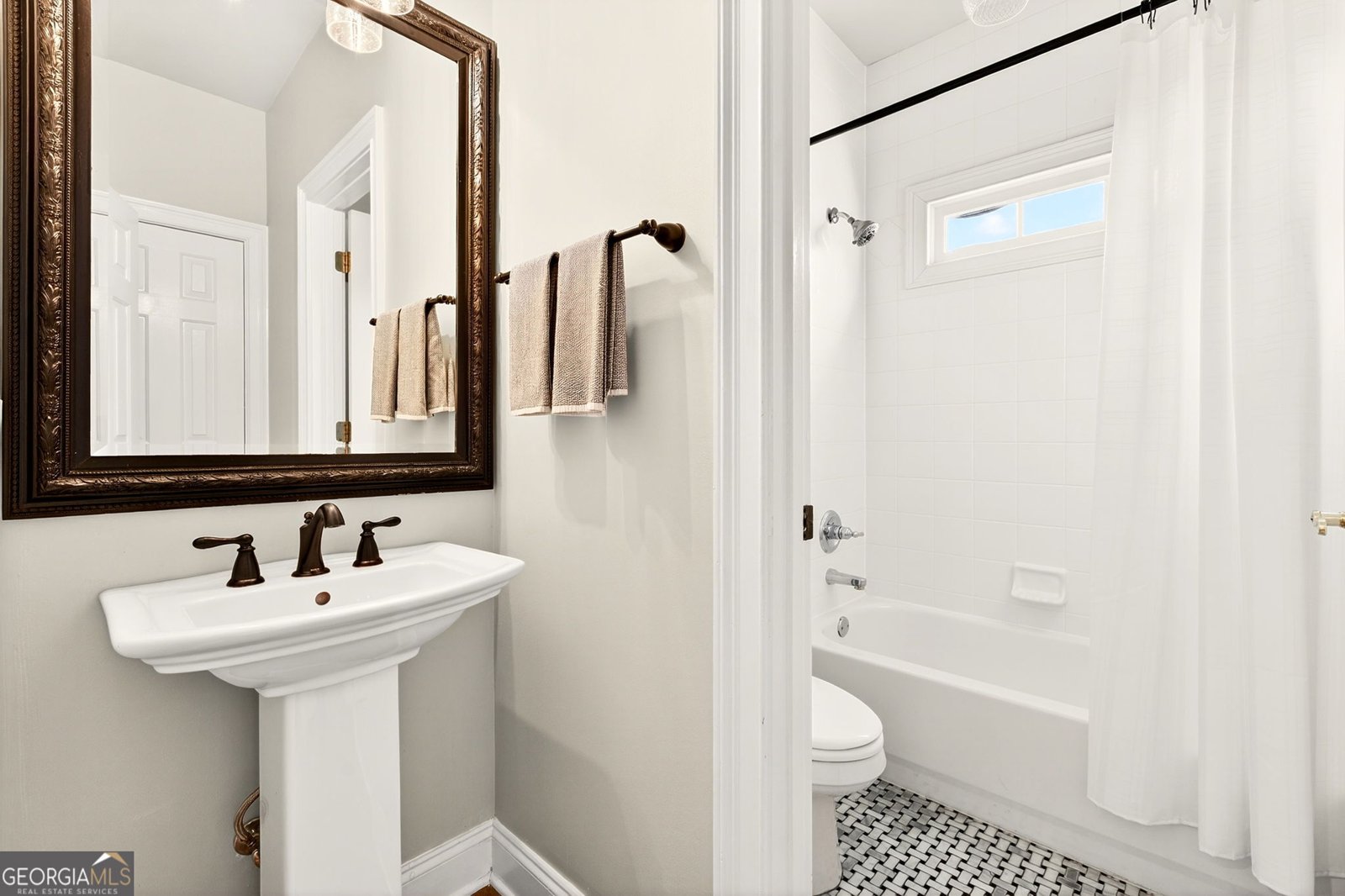 4742 Terquay Court Suwanee - Photo 19