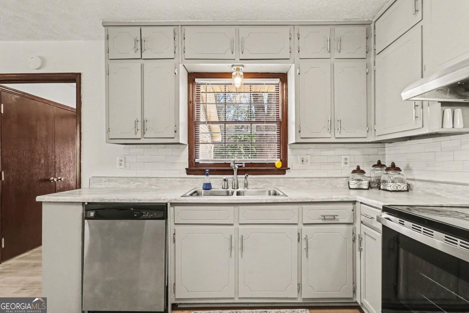 5581 Shadow Rock Drive Lithonia - Photo 9