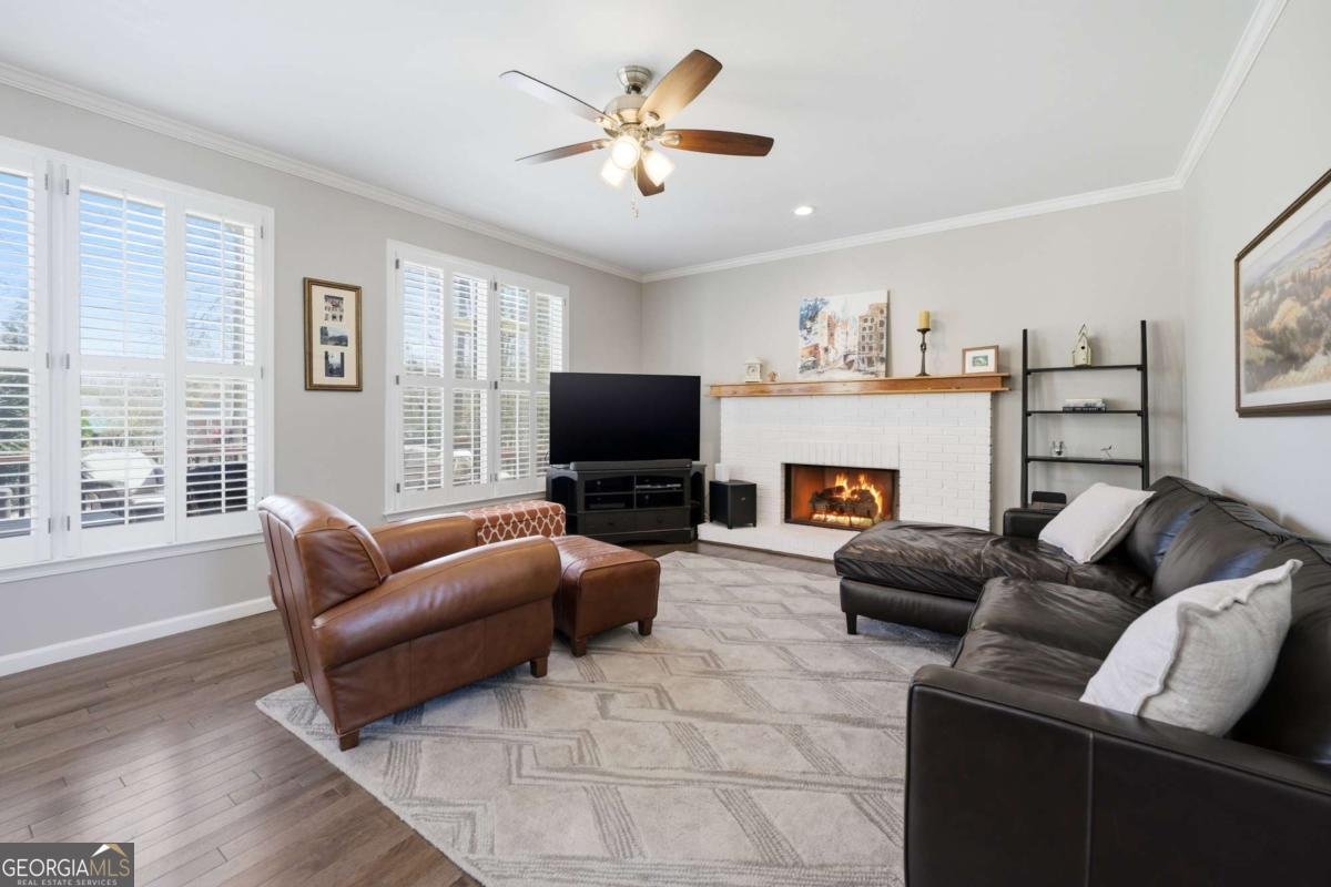 1640 Pinetree Pass Lane Lilburn - Photo 9