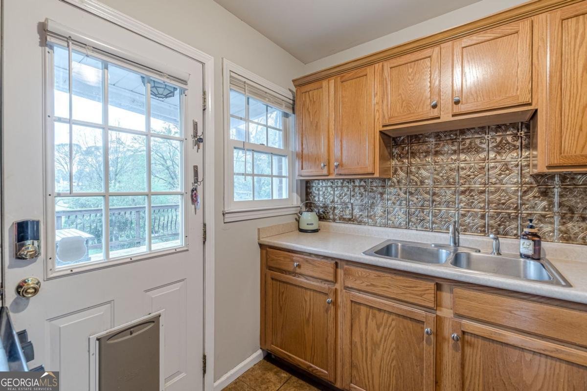 1324 Forrest Avenue East Point - Photo 27