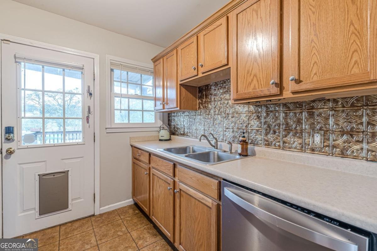 1324 Forrest Avenue East Point - Photo 29