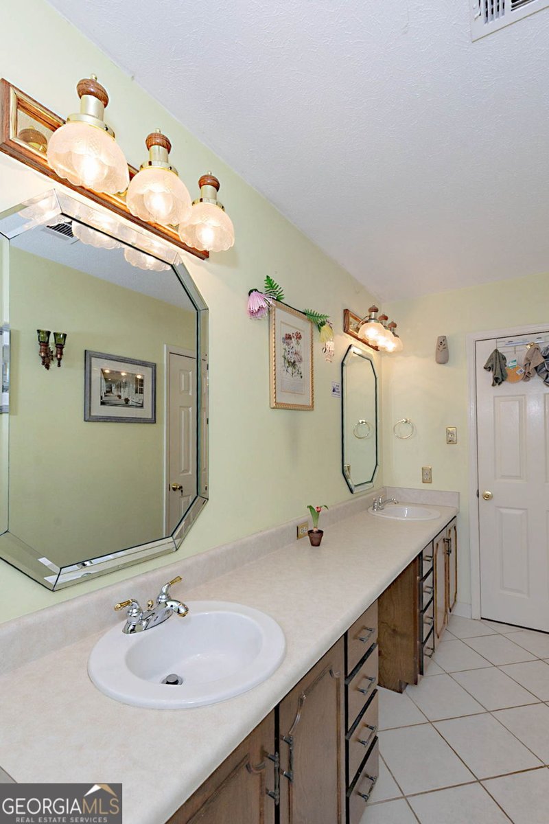 994 Ga Highway 315 Fortson - Photo 19